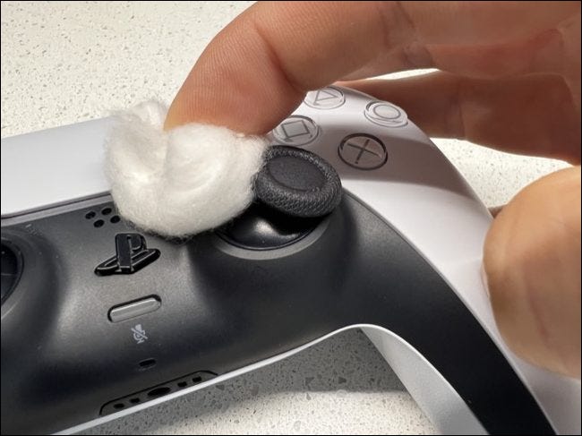 clean_ps5_dualsense_analog_stick clean_ps5_dualsense_analog_stick