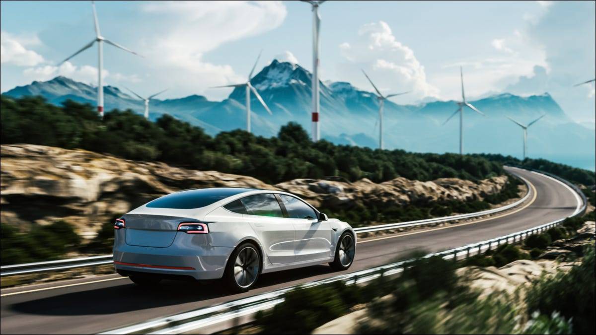 electric-car-highway-windmills electric-car-highway-windmills