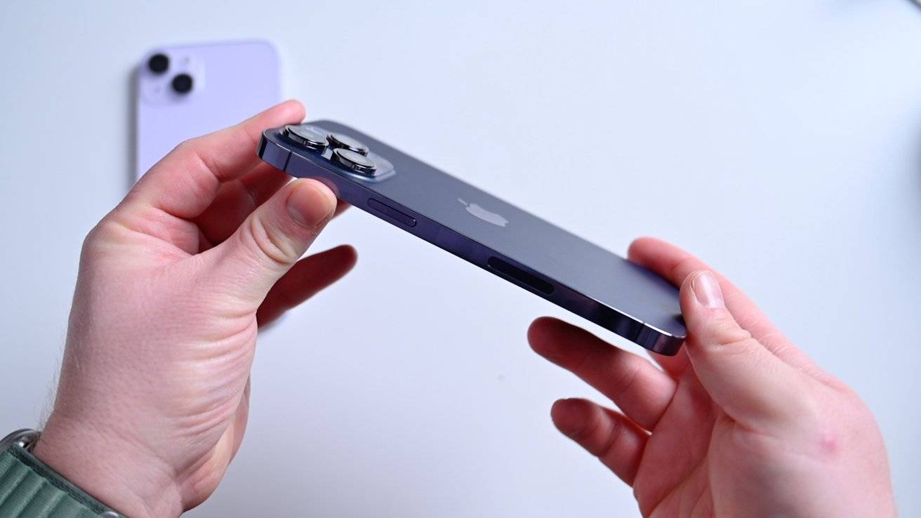 50282-100134-iphone-14-pro-max-side-xl 50282-100134-iphone-14-pro-max-side-xl