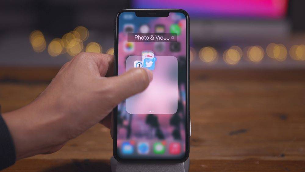 ios-14-home-screen-tips-and-tricks-move-multiple-apps-into-a-folder-1 ios-14-home-screen-tips-and-tricks-move-multiple-apps-into-a-folder-1