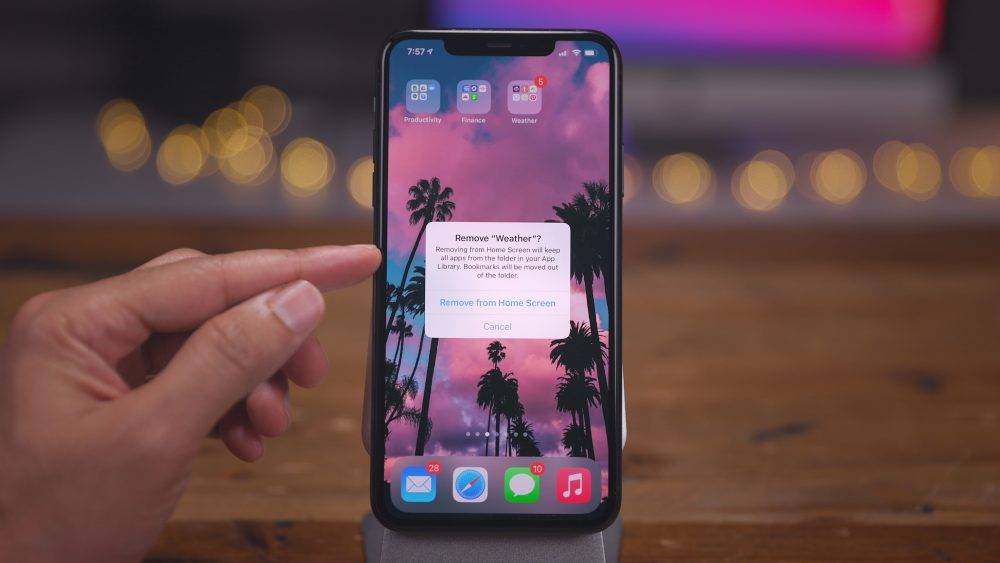 ios-14-home-screen-tips-and-tricks-move-multiple-apps-to-app-library-1 ios-14-home-screen-tips-and-tricks-move-multiple-apps-to-app-library-1